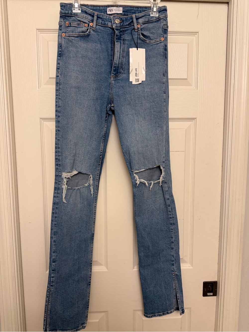 NWT ZARA Light Blue Distressed Straight-Leg Jeans size 10